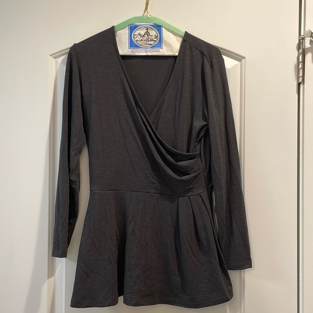 BetaBrand gray top, medium. Great coverage.